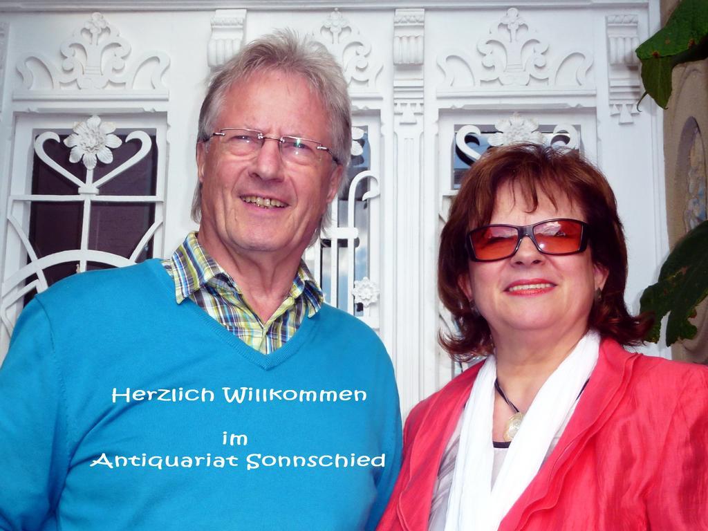 Romantikzimmer Im Antiquariat Sonnschied Quarto foto